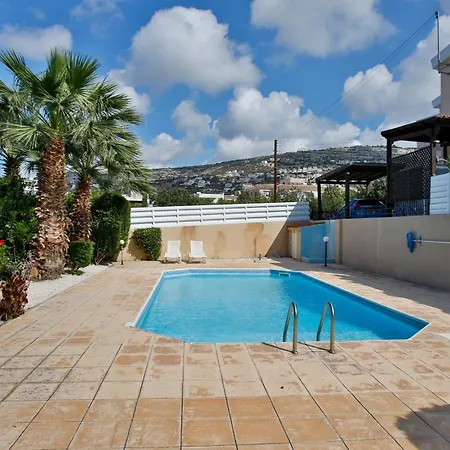 The Marilouize Apartament Peyia